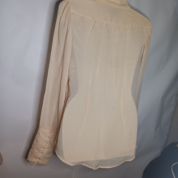 Metrostyle Cream Ruffle Front Blouse - Picture 5 of 13